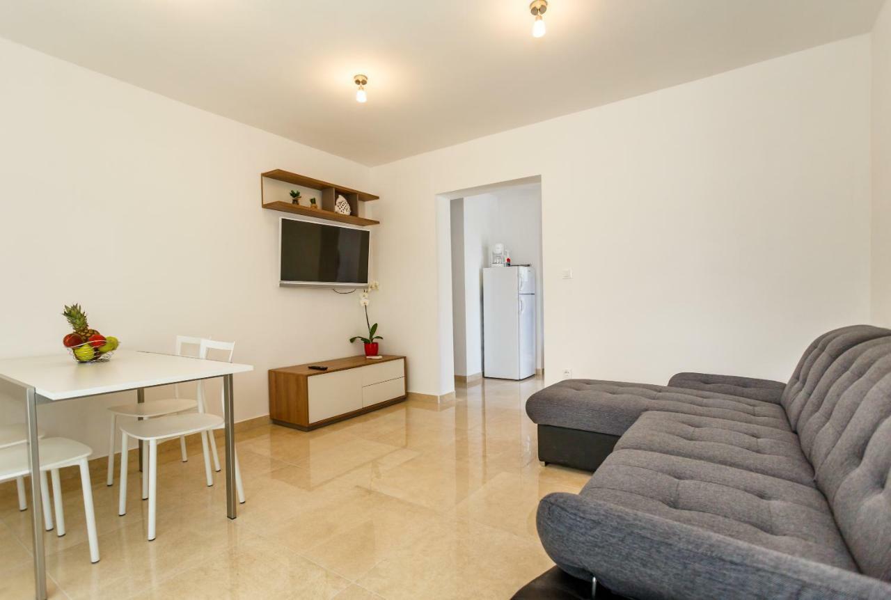 Apartment Maslina